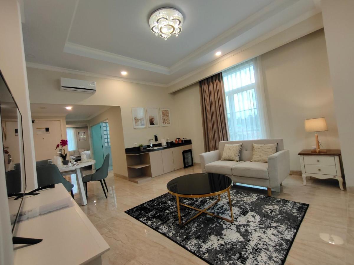 Hotel Villa Emitta Tomohon Экстерьер фото