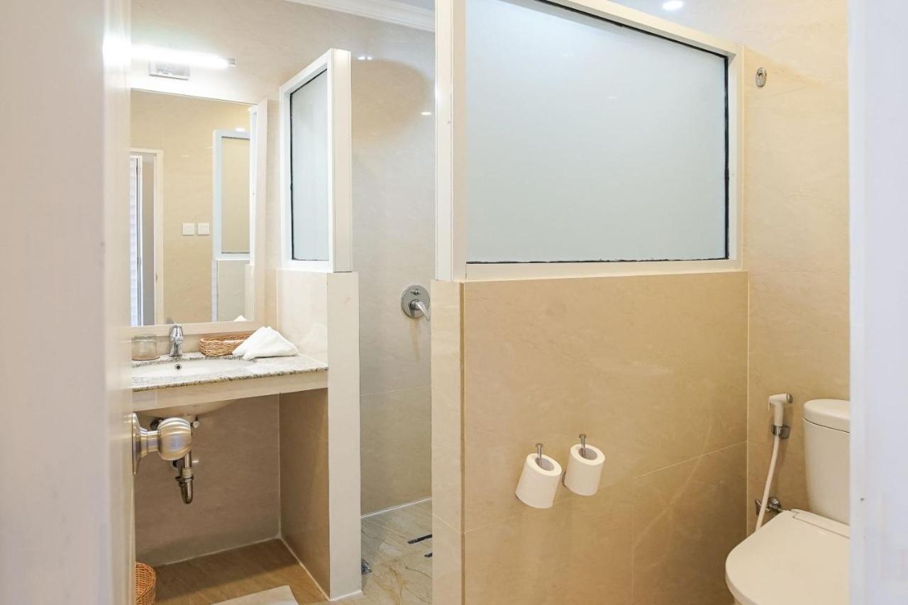 Hotel Villa Emitta Tomohon Экстерьер фото